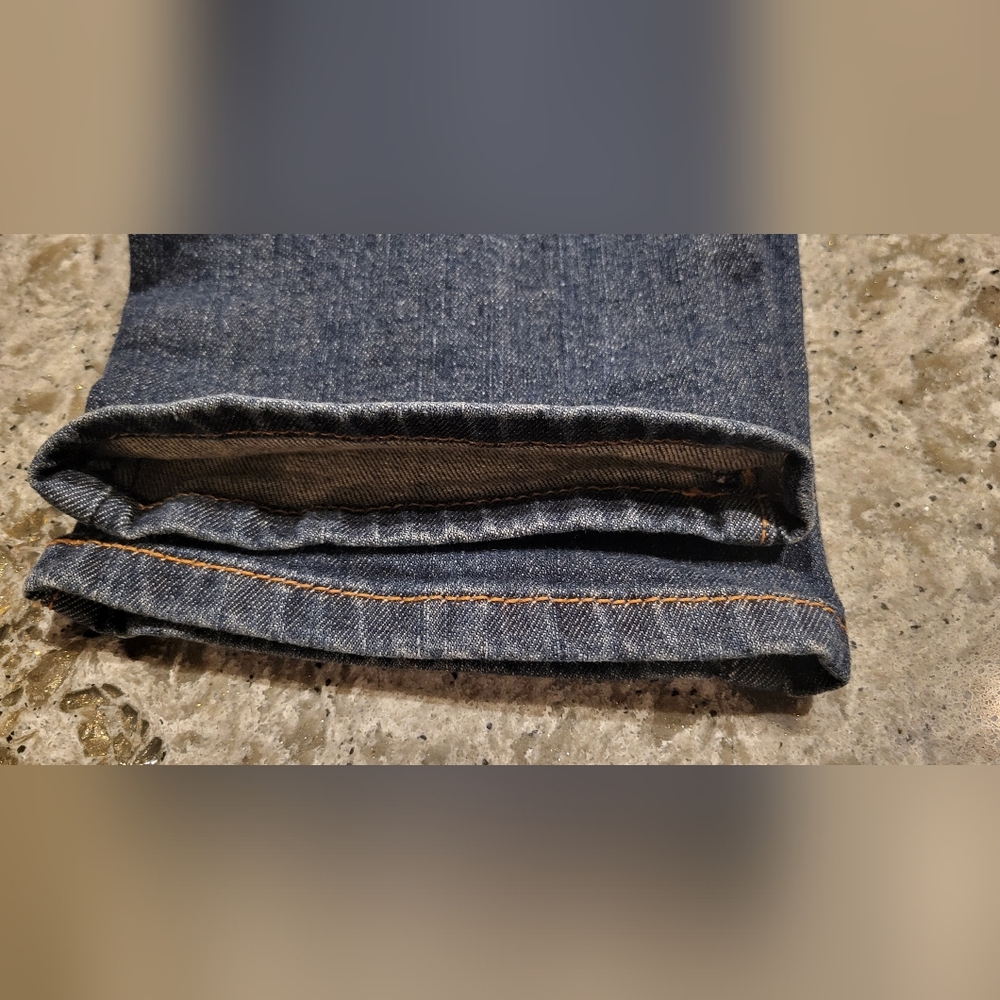 GUESS Jeans - Picture 5 of 9